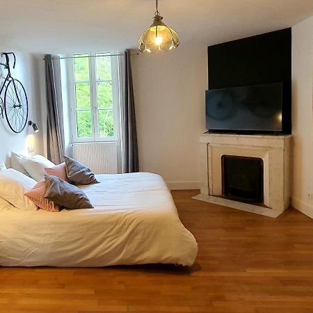Le Moulin Neuf Bed & Breakfast Ancy-le-Franc ภายนอก รูปภาพ
