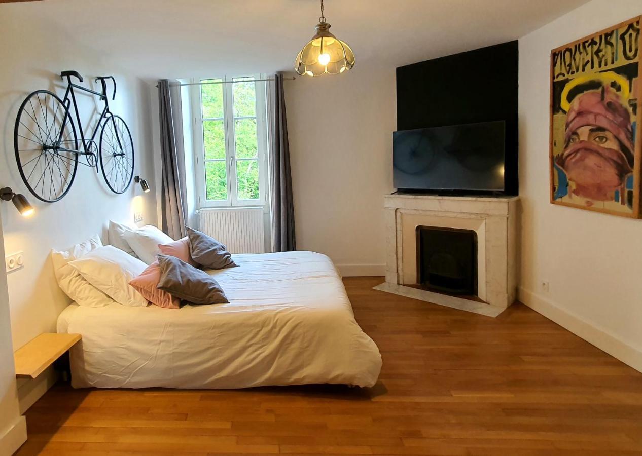 Le Moulin Neuf Bed & Breakfast Ancy-le-Franc ภายนอก รูปภาพ